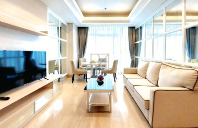 FAST SALE ! South Hills Apartment; Modern 2 Bedroom Apartment with Pool View in Prime South Jakarta.