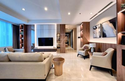 FOR SALE : THE ELEMENTS; Spacious 3 Bedroom unit with stunning city view in CBD Kuningan, Jakarta.