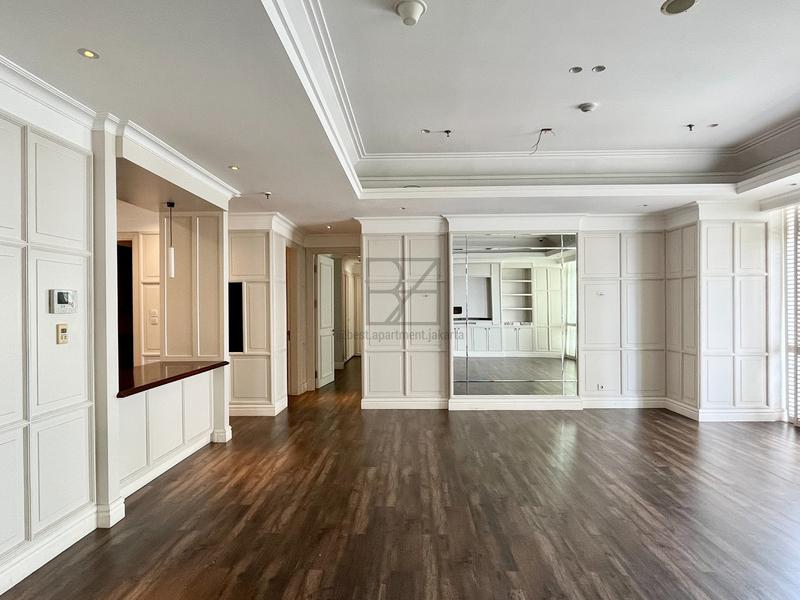 For Sale : Botanica Apartment 3 bedrooms; Spacious & elegant apartment in one of South Jakarta’s most prestigious residences.