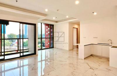 FAST SALE ! South Quarter Residences; Modern 2 Bedrooms Unit with Pool View in Prime TB Simatupang Location, South Jakarta