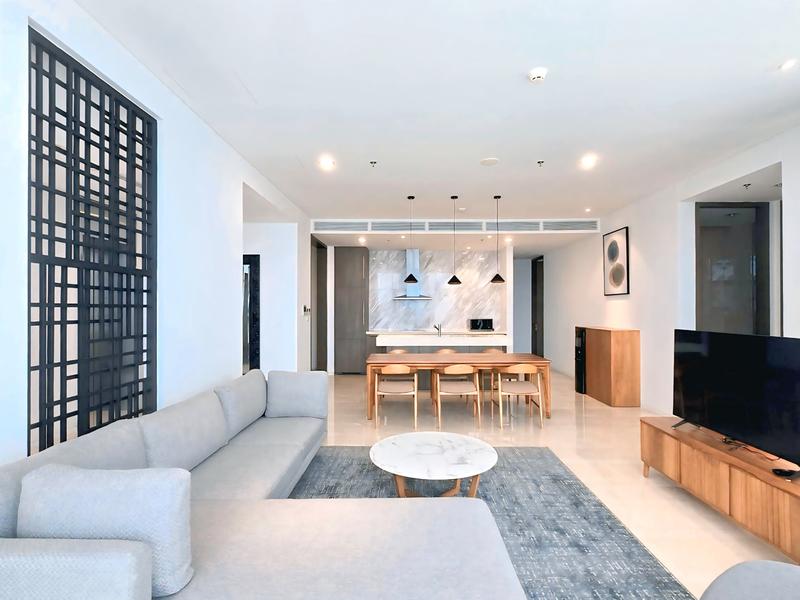 For Sale : Verde Two Apartment, South Jakarta Luxury 3 Bedrooms Unit with Balcony & City Skyline View