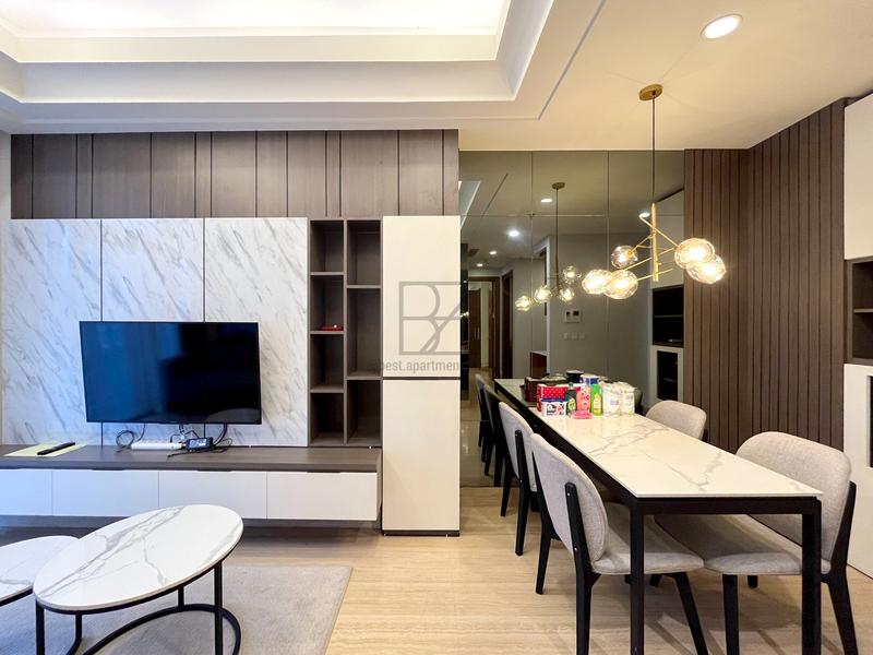 For Sale : South Hills Apartment, South Jakarta Comfortable 2 Bedrooms Furnished Unit with Premium Features