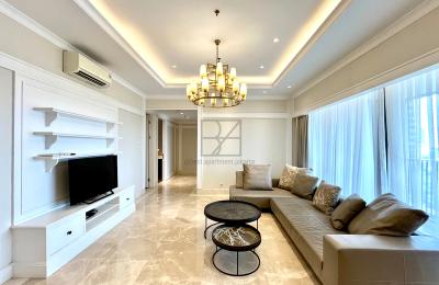 For Sale : 1 Park Avenue, South Jakarta Spacious 3BR Unit in Prime Residential Area