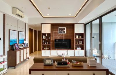 For Sale : 1 Park Avenue, South Jakarta Spacious 2+1 Bedrooms Unit with Flexible Layout