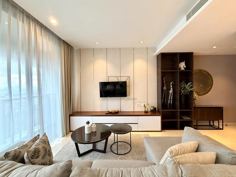 For Sale : Casa Domaine, Central Jakarta Luxury 3 Bedrooms High Floor with Sudirman View