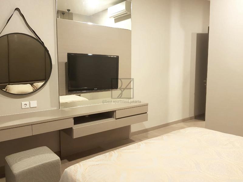 For Rent : 1 Park Avenue, South Jakarta Comfortable 2 Bedrooms Unit with Balcony & Double Lift