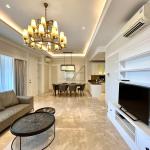 1 Park Avenue Apartment  For Sale; Furnished 3 Bedrooms Unit Near Gandaria City & SCBD